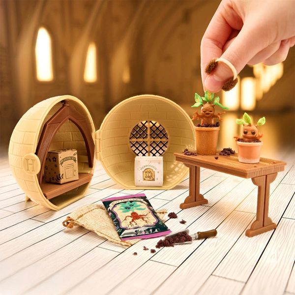 Ігровий набір-сюрприз MiniVerse Harry Potter. Hogwarts Створи чарівні предмети (547150) 547150 фото